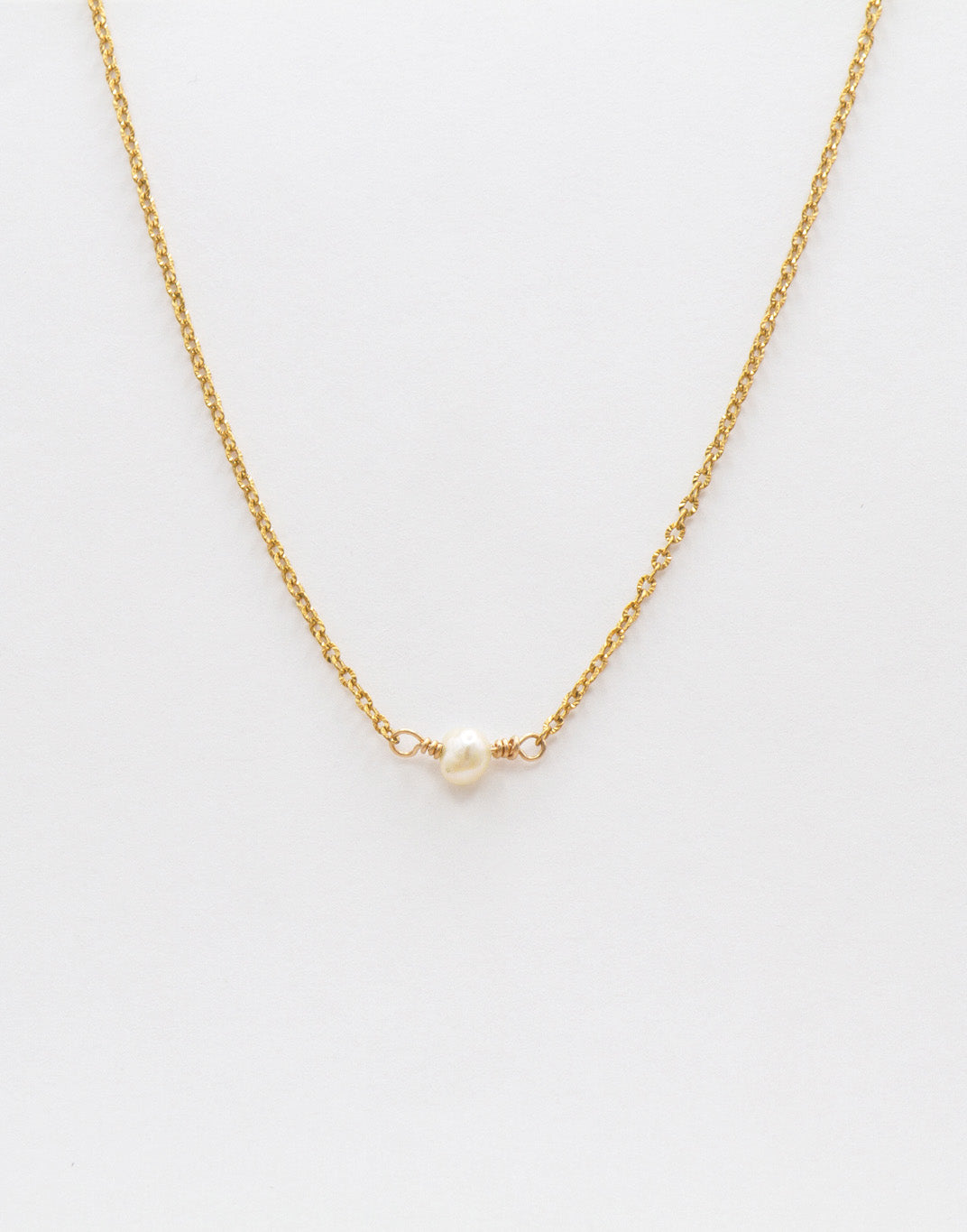 White Natural Freshwater Pearl Necklace